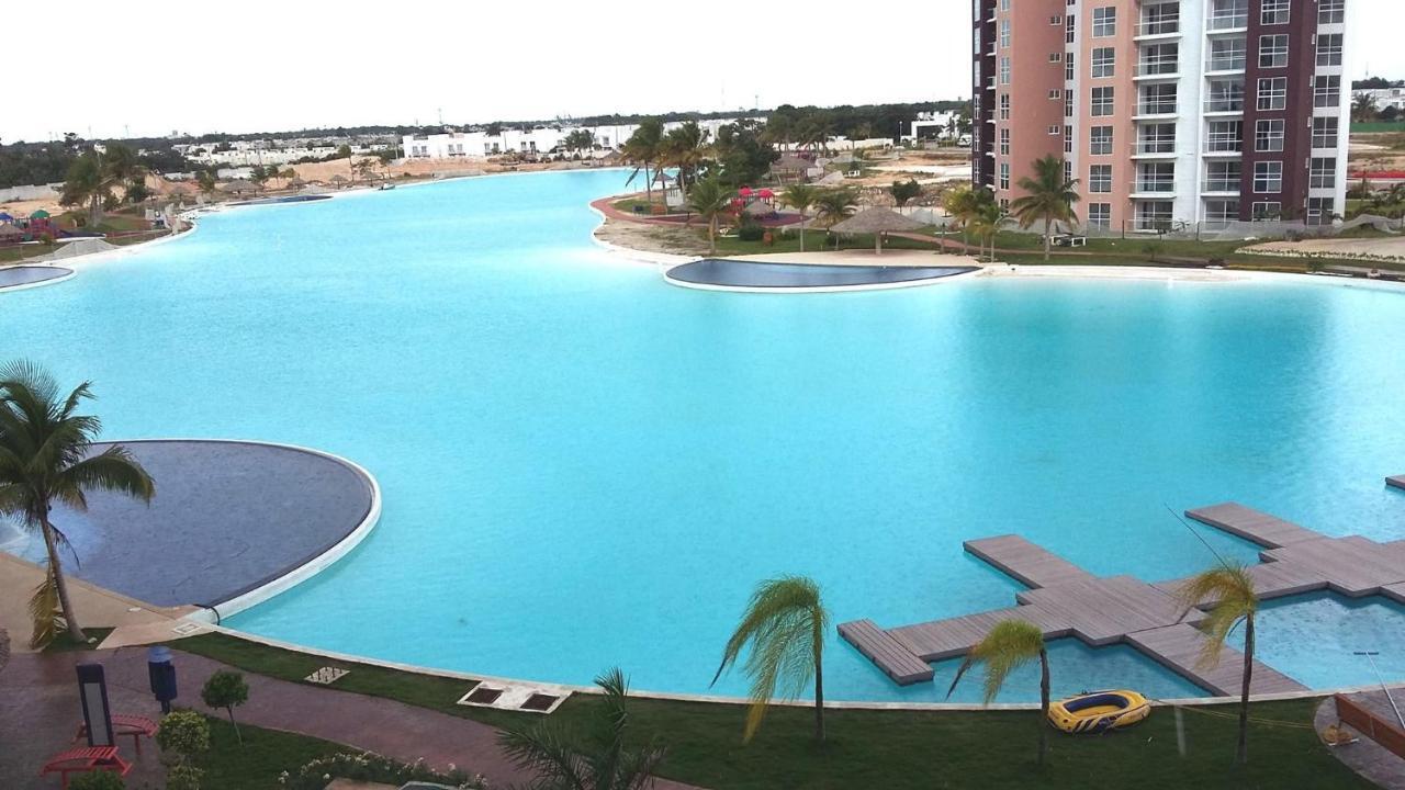 Departamento En Cancun Con 7 Albercas Tipo Playa Y Laguna Zewnętrze zdjęcie